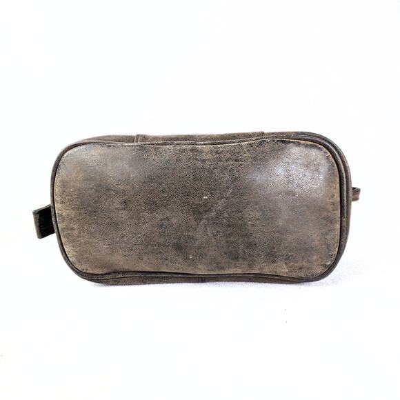 Daniele Collection Faux Leather Travel Bag - Picture 4 of 6